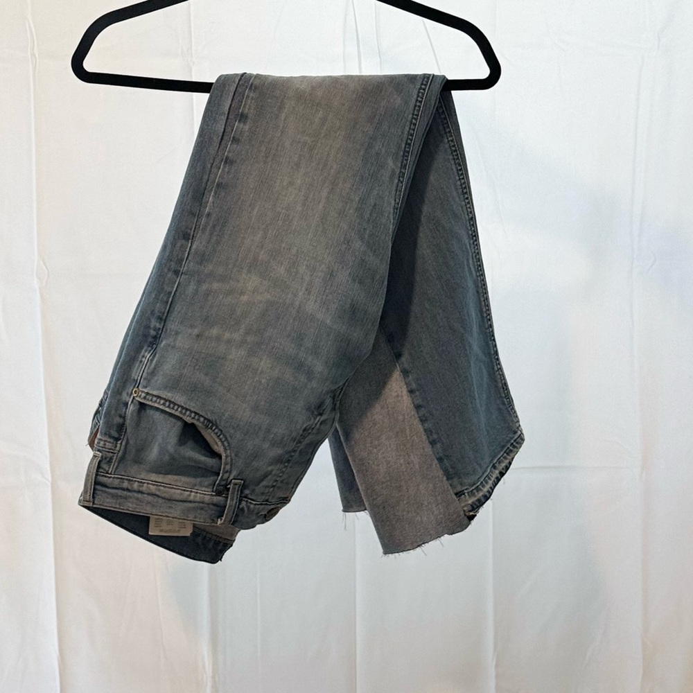 Lee Gray Straight Jeans Classic Denim Style